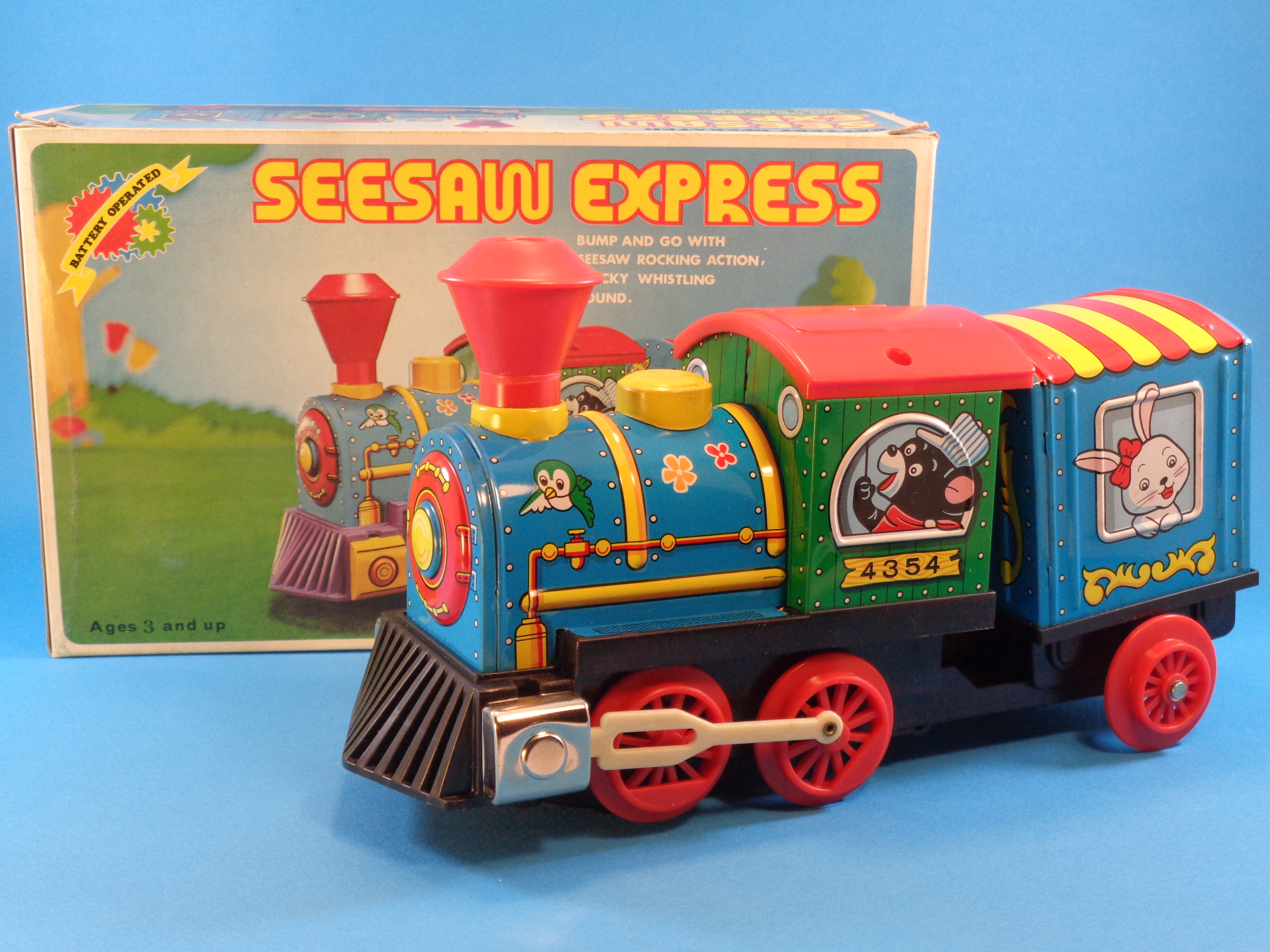 VINTAGE 1970's TIN TRAIN SEE-SAW EXPRESS B/O in BOX JAPAN MASUDAYA