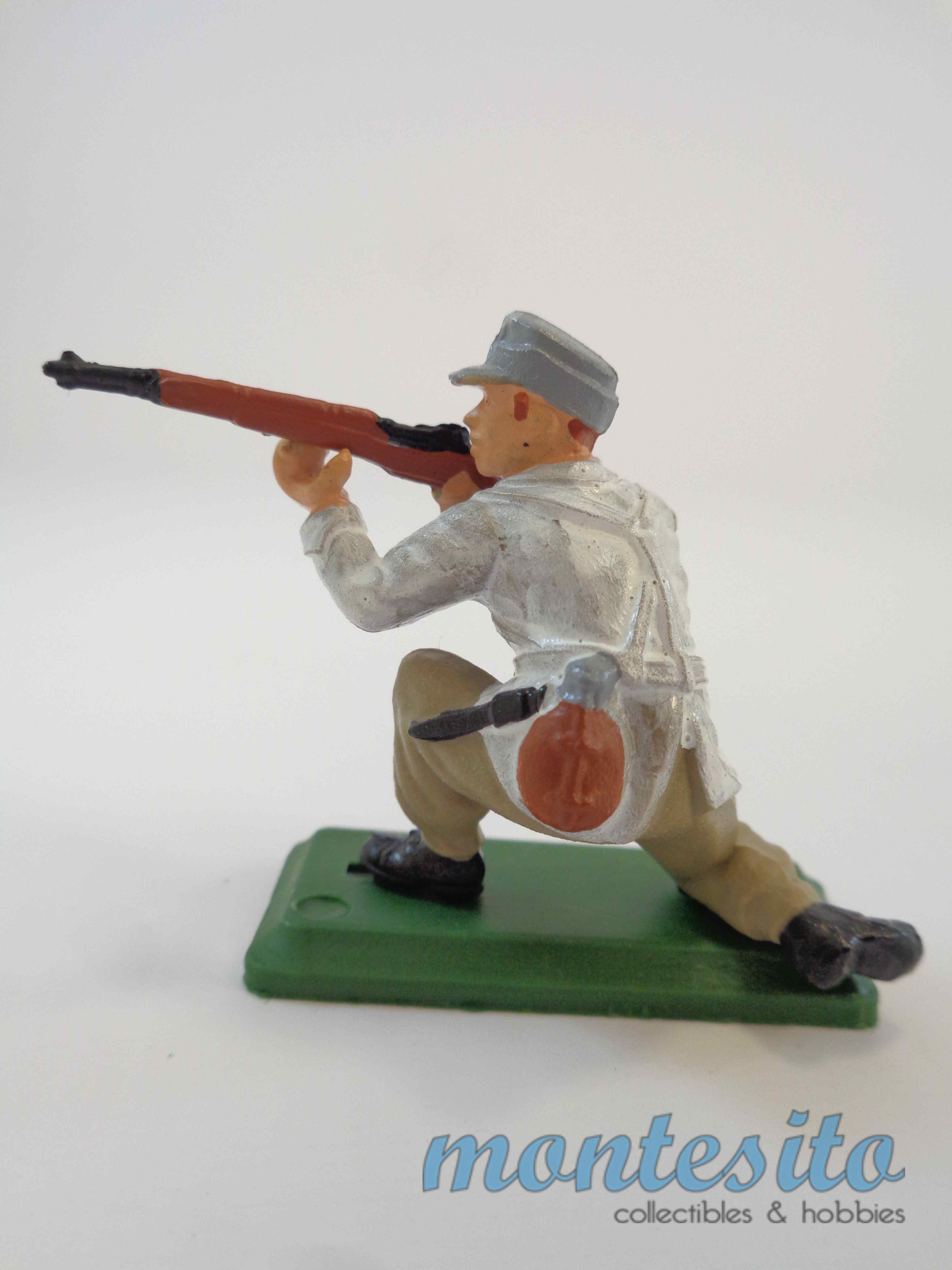 2 Soldats Allemands Britains WWII - Lutwaffe Tenue Camo - Boîte Réf 17765 - 1/32 Plomb